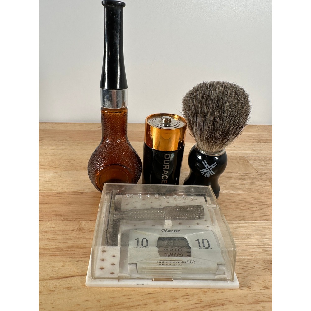 Men's Vintage Safety Razor Grooming Shave Kit  Novelty Avon Bottles Razor Brush‎